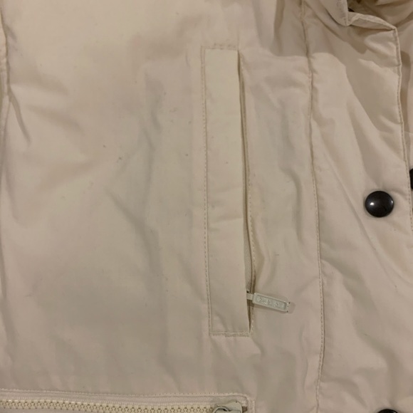 Eddie Bauer Premium Goose Down Vest - Picture 3 of 9